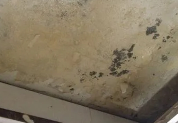 岳普湖阳台漏水维修公司分享下岳普湖卫生间渗水维修需要注意哪些问题。